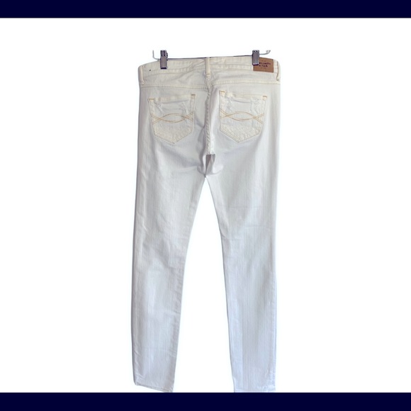 Abercrombie & Fitch Distressed Jeans Sz 2 - Picture 3 of 6